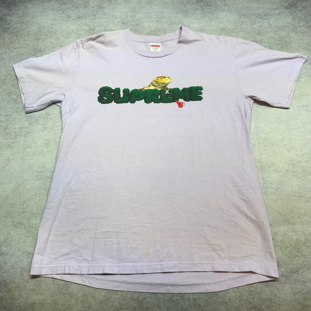 Supreme Lizard Tee Mens Medium Lavender Purple Bearded Dragon Graphic T Shirt
